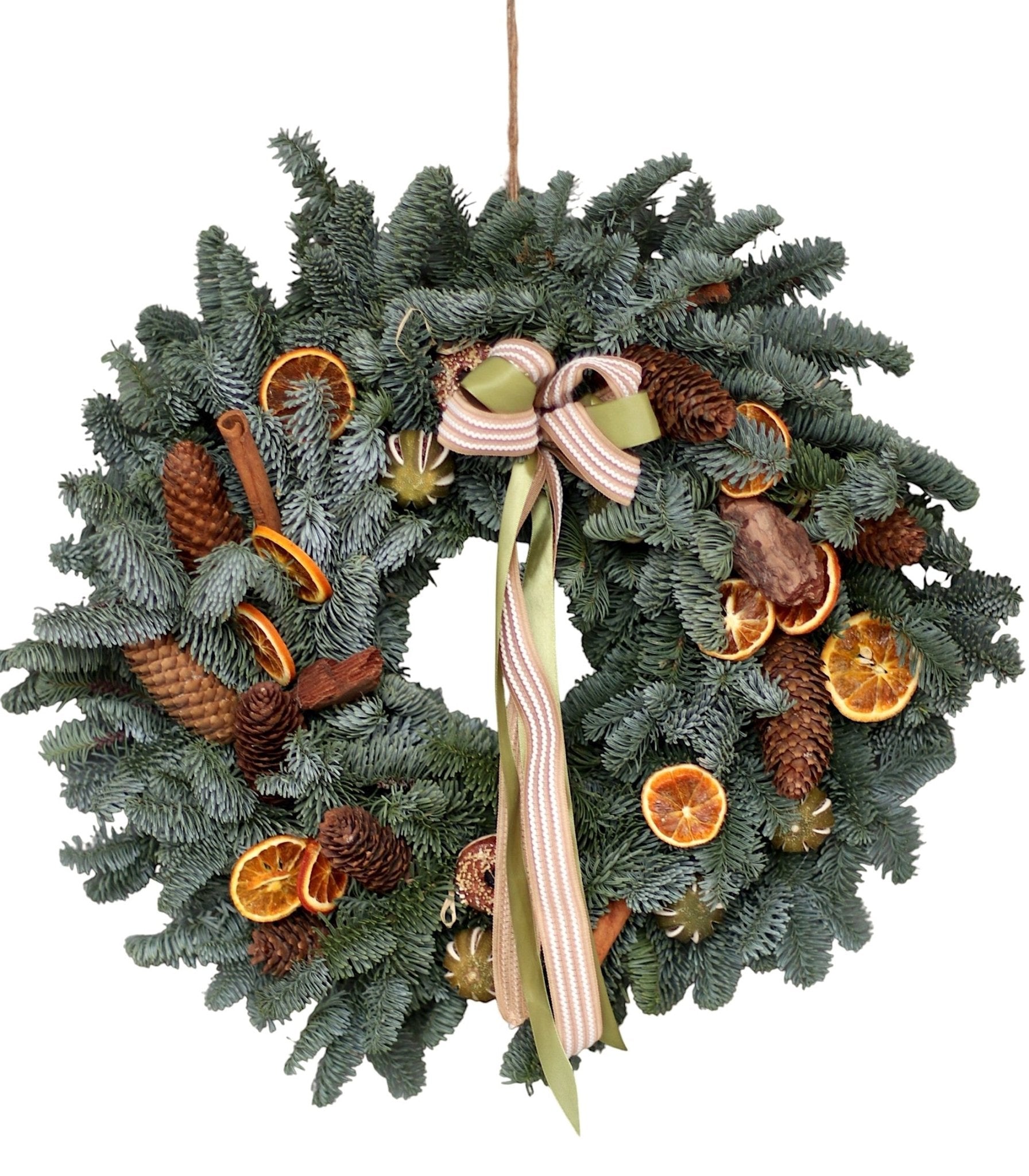 Classic Dried Fruit Christmas Wreath with Bow - Fresh Bouquet Co.