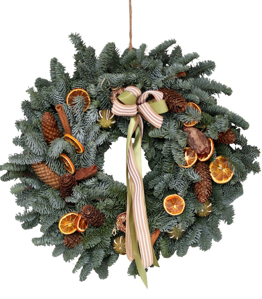 Classic Dried Fruit Christmas Wreath with Bow - Fresh Bouquet Co.
